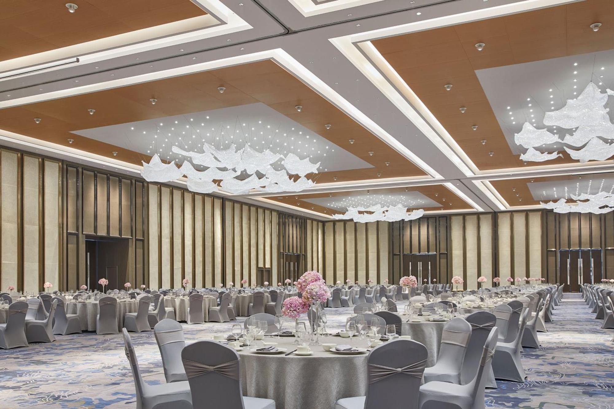 Отель The Westin Qingdao West Coast Экстерьер фото