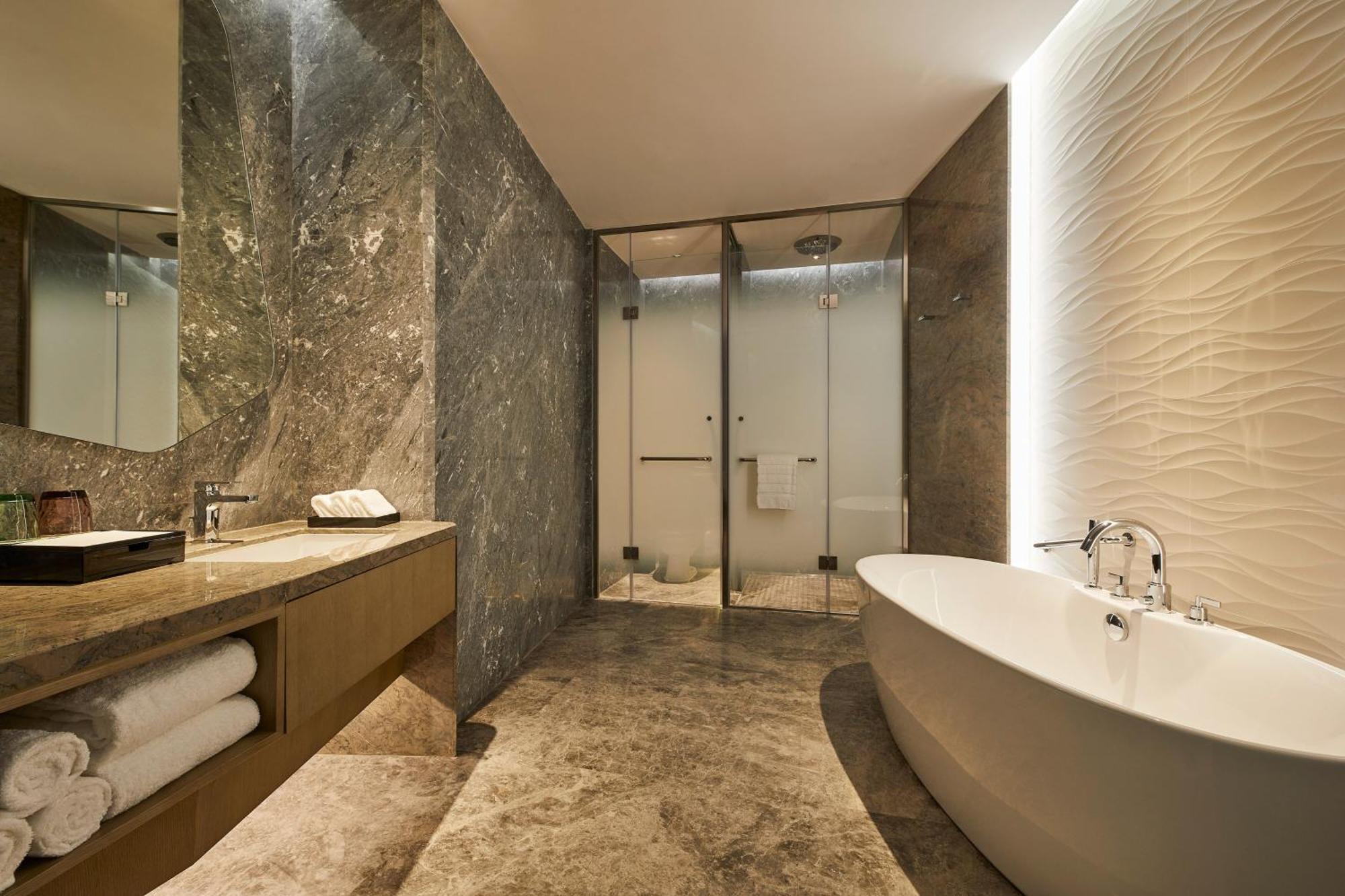 Отель The Westin Qingdao West Coast Экстерьер фото